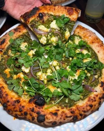 Saag Paneer Pizza